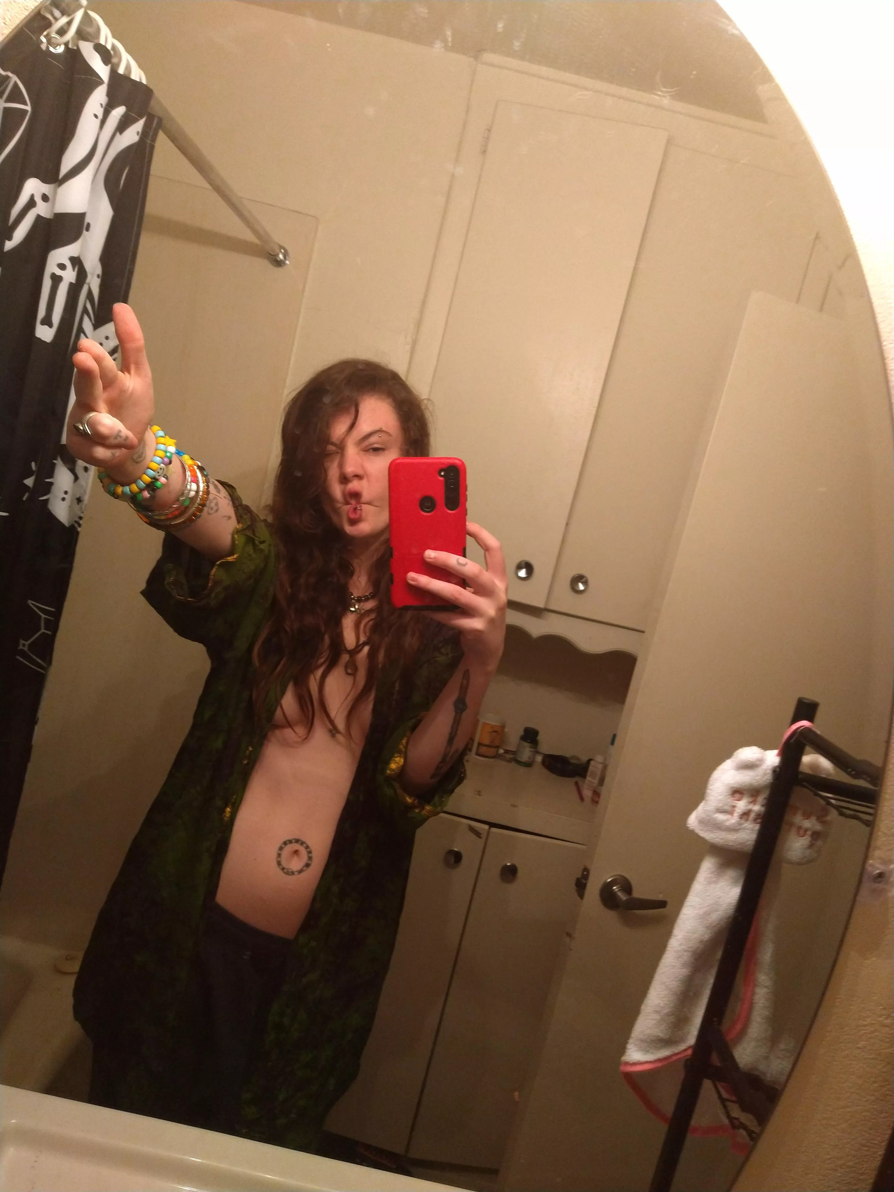 Got your bitch ass in My crosshairs.. give Me 3 good reasons why I shouldn't shoot on sight. 😏