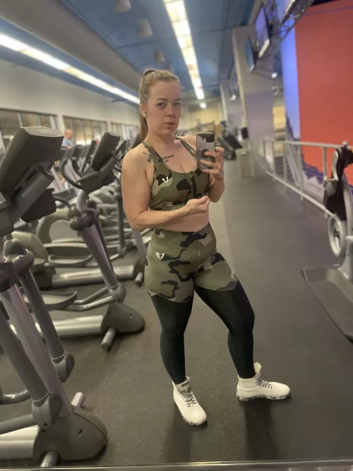 Gym quickie
