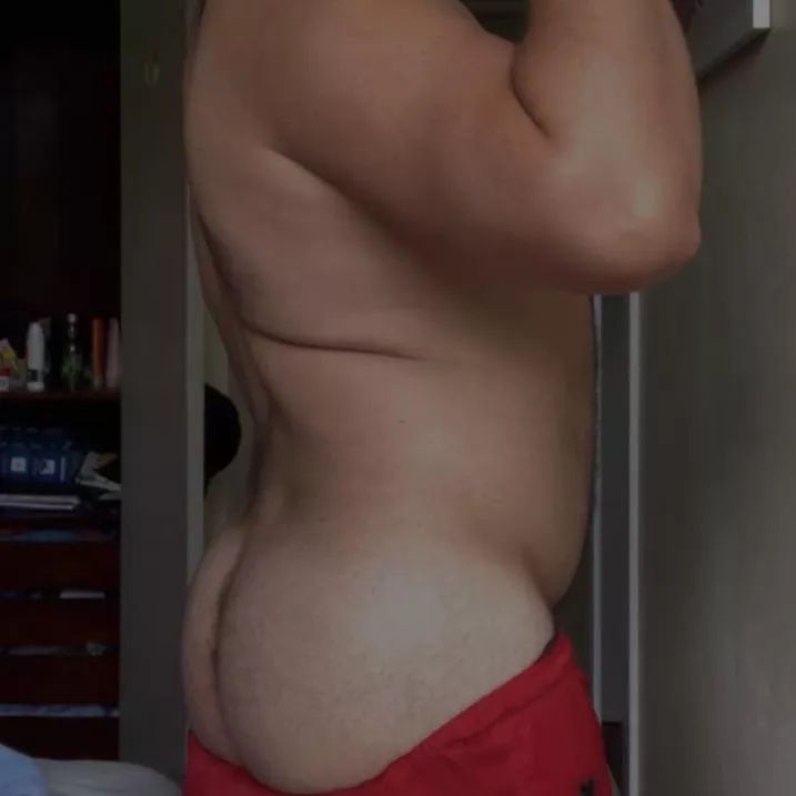 Hey guys, wanna chat? 🔥