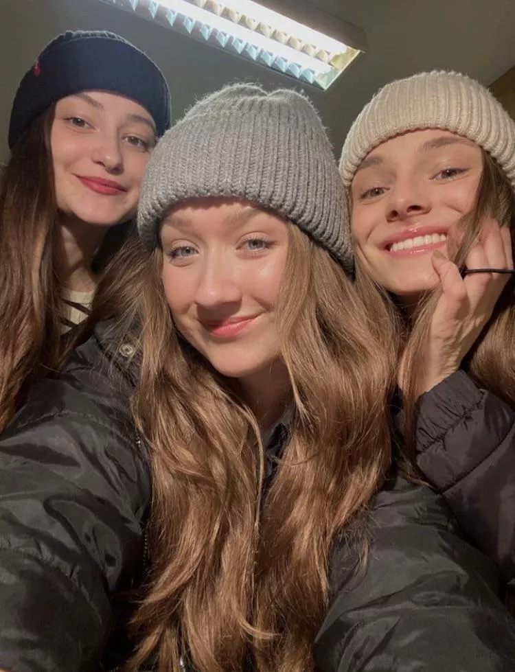 IUTR i love sharing the girl in the middle