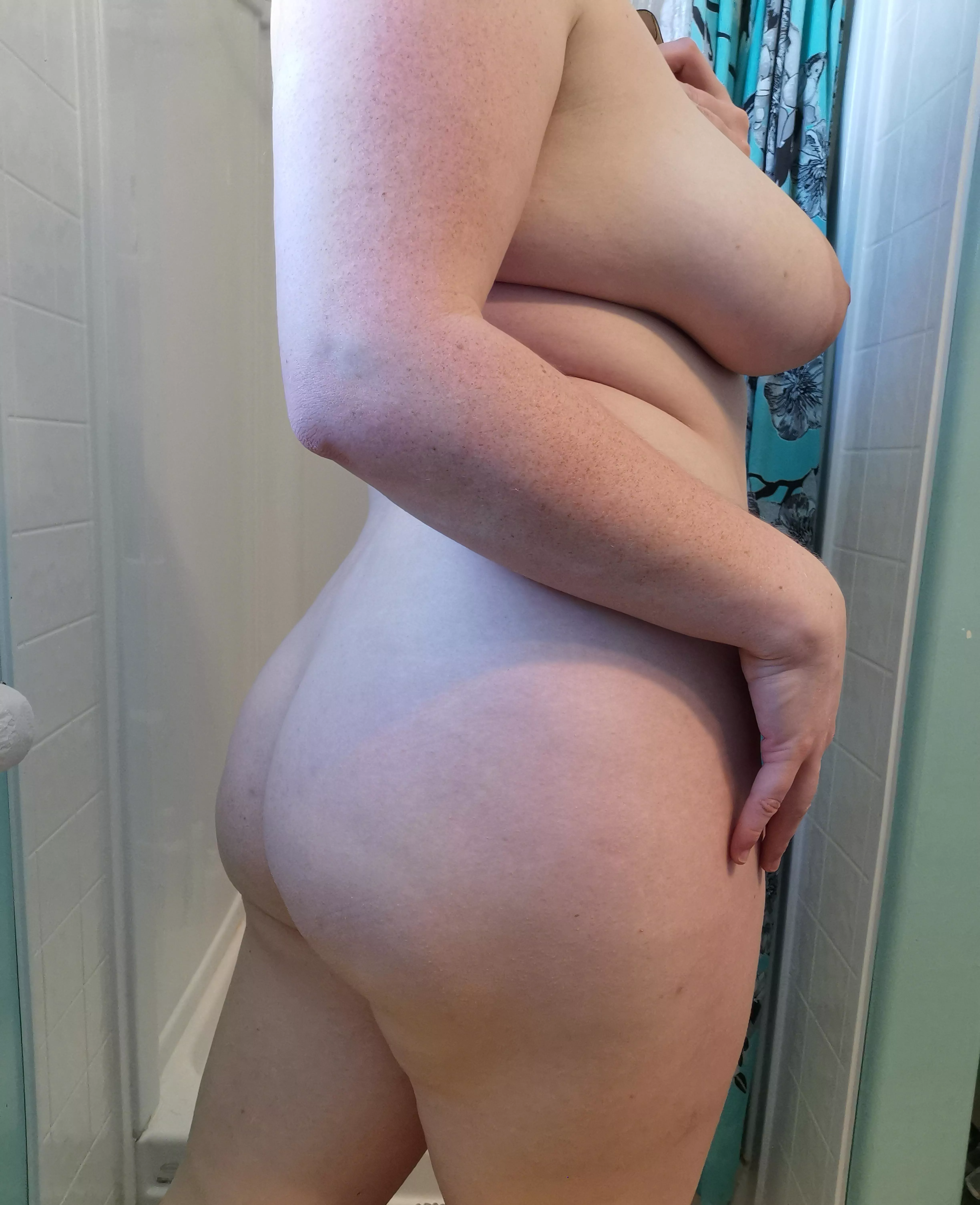 Jump in the shower with me and soap up my titties