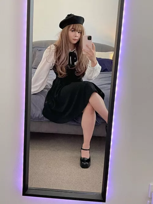 Maybe one day I’ll be able to celebrate International Women’s Day looking like this - one can dream 😅❤️