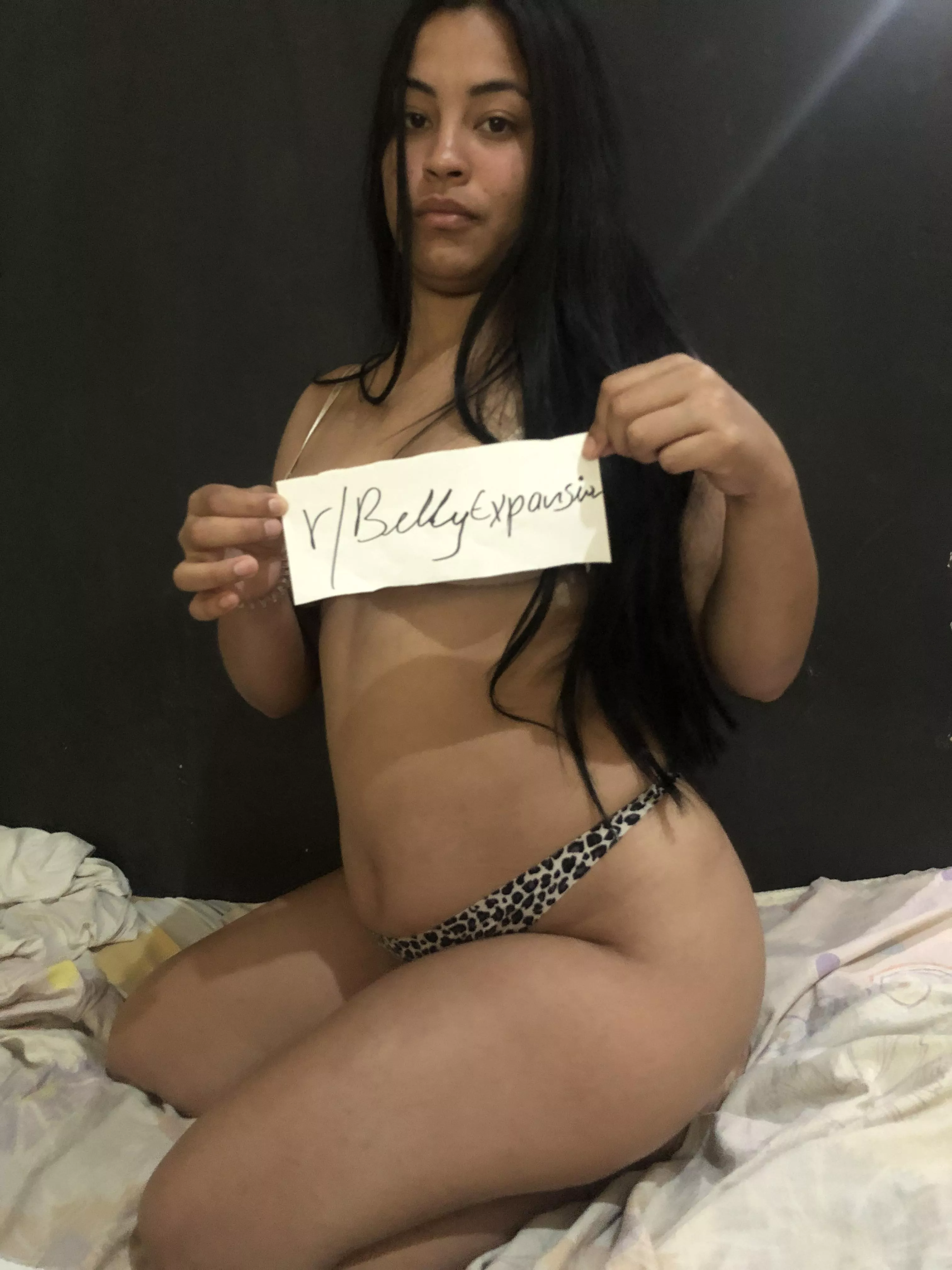 my beautiful tummy needs love feeders