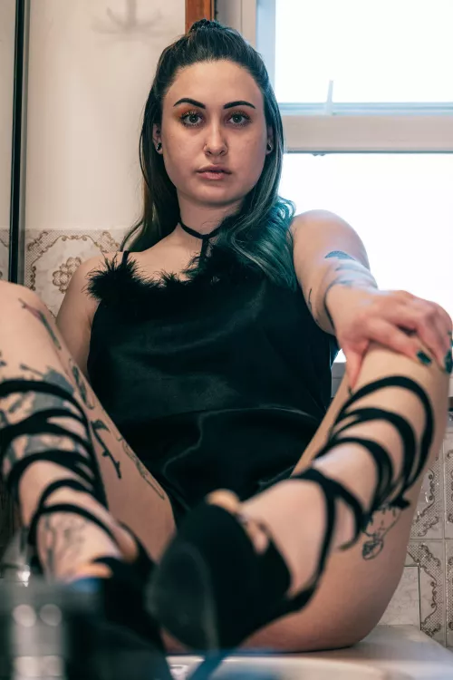 my heels are the main event.