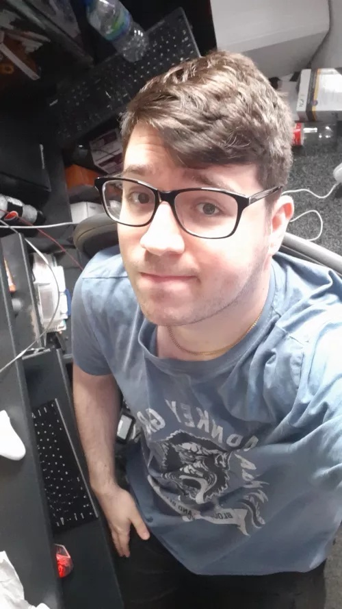 nothing like getting home after work feeling all chill and cheeky