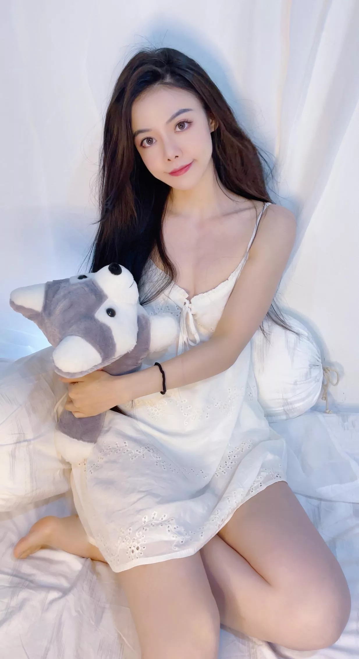 Be a good girl for you ~ 😊