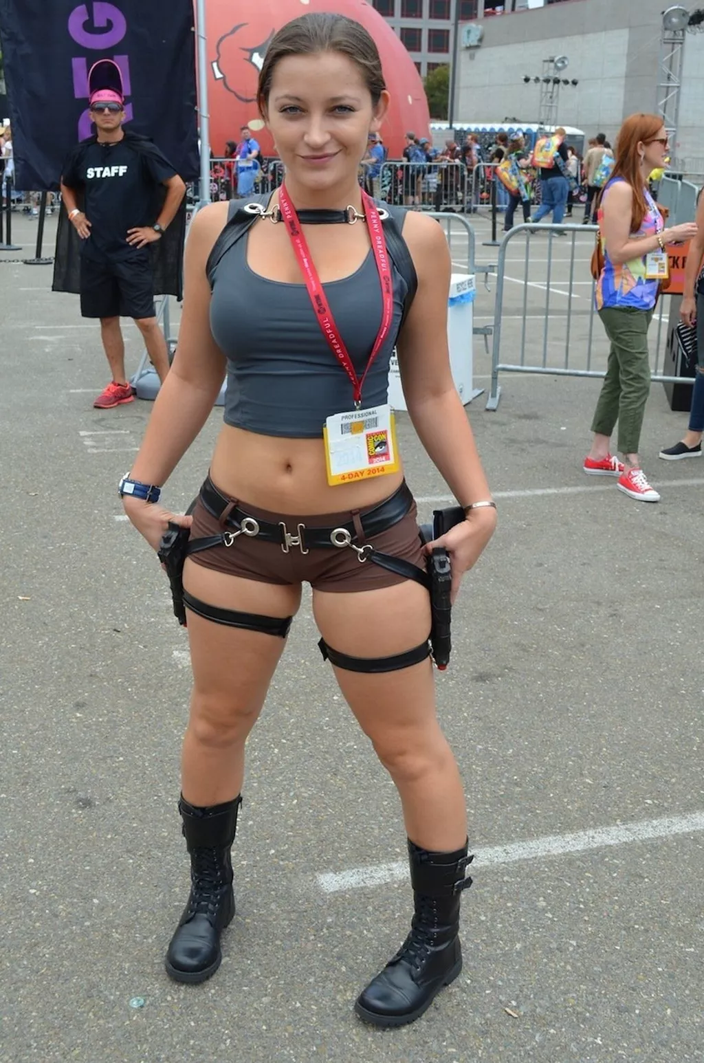 Dani Daniels as Laura Croft
