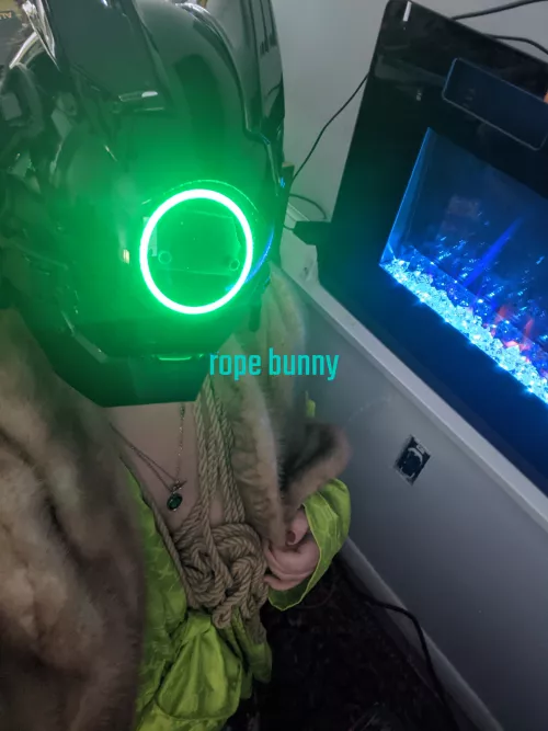 Going into incognito mode now when I post my OC. I am the female Mandelorian. Don't ask me to remove my mask because I have sworn to wear it forever and ever amen. ✌️ this rope bunny has ties to do! 🦇 🔥 ✊