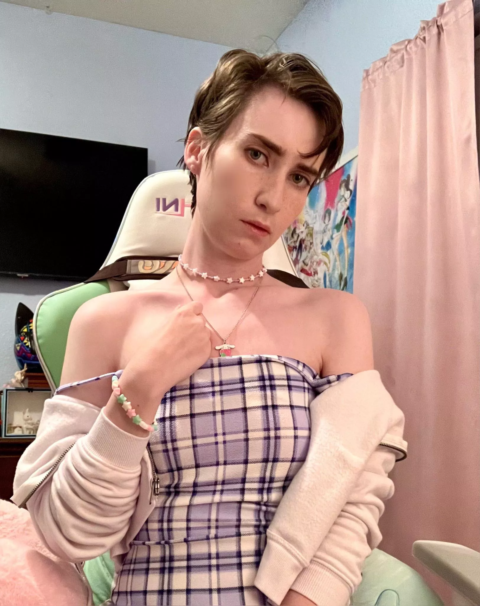 Happy Femboy Friday 💙