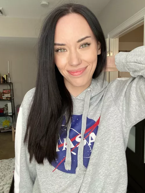 Hope your day is outta this world [f]