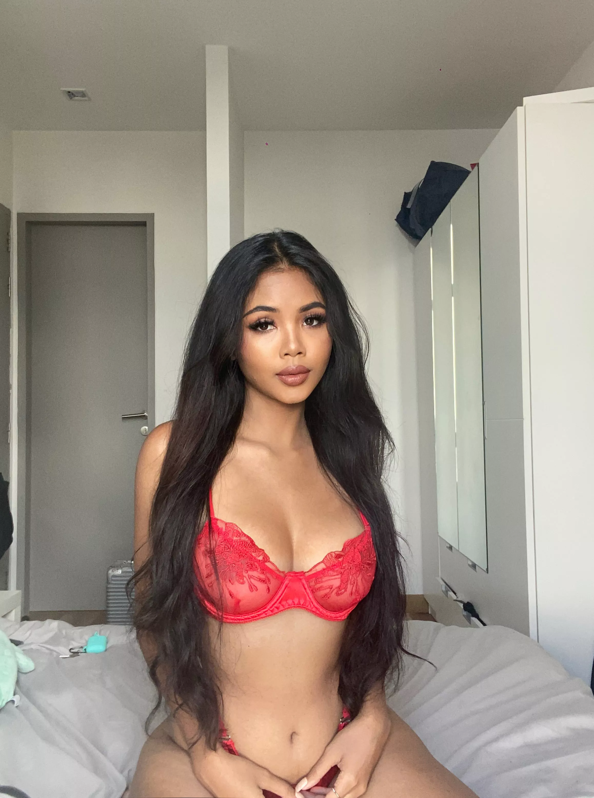 I wanna make your cock twitch, can I?