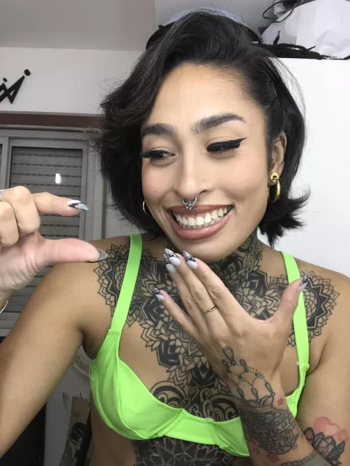 Interact if i can humiliate your Clit stick 🤣🤏🏽 [domme]