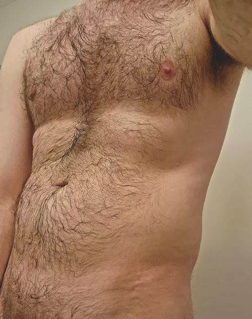 it's not insanely hairy, but still hairy enough right?