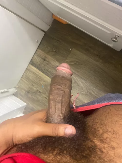 Who wants daddy’s cock in their mouth