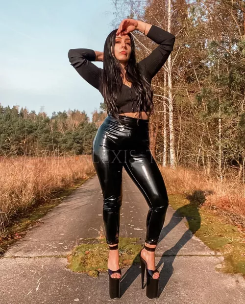 You are addicted to me! There is no escape for you! Submit and send! [domme]