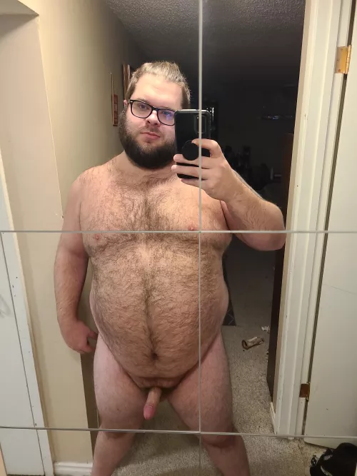 You'll never catch this bear wearing clothes at home!