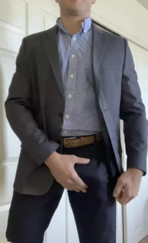 Can you tell that I dress right?