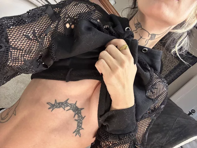 Do i look hot with my tattoo??