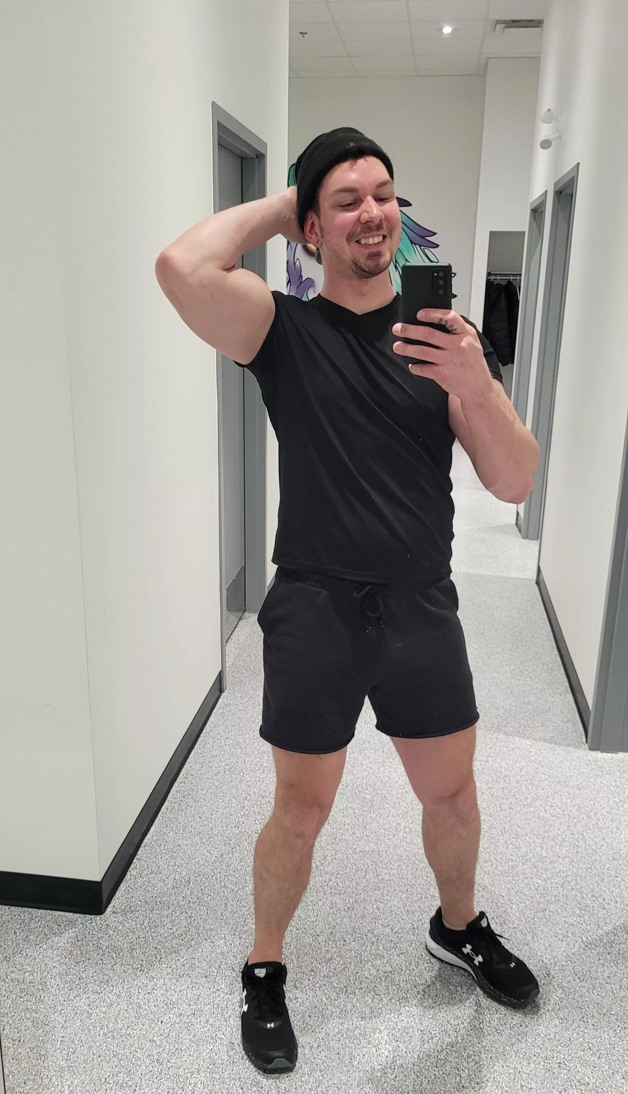 Happy friday y'all!! I hope that everyone has a lovely weekend ☺️ Happy friday y'all!! I hope that everyone has a lovely weekend ☺️