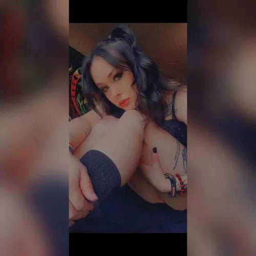 have a very slutty saturday 😜