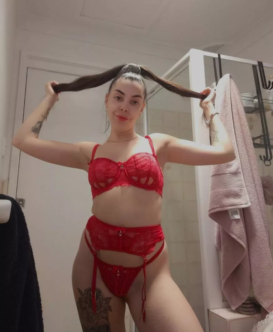 Have you had dessert yet?💋