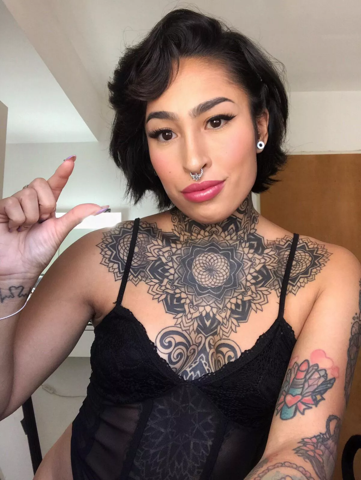 Interact if i can humiliate your Clit stick 🤣🤏🏽😈 [domme]