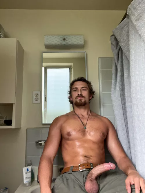 Like my cargo shorts bro ? (25)