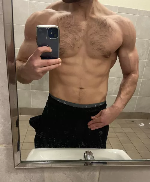 [M] M4F what would you be doing if you were in this pic?