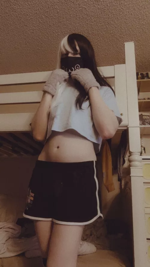 My fav outfits show my belly