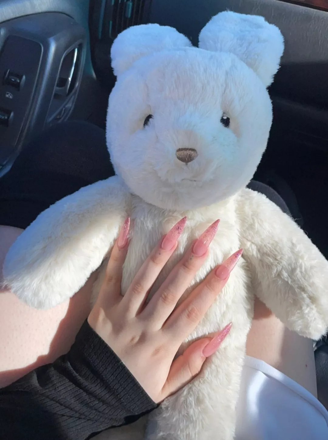 new nails and stuffie