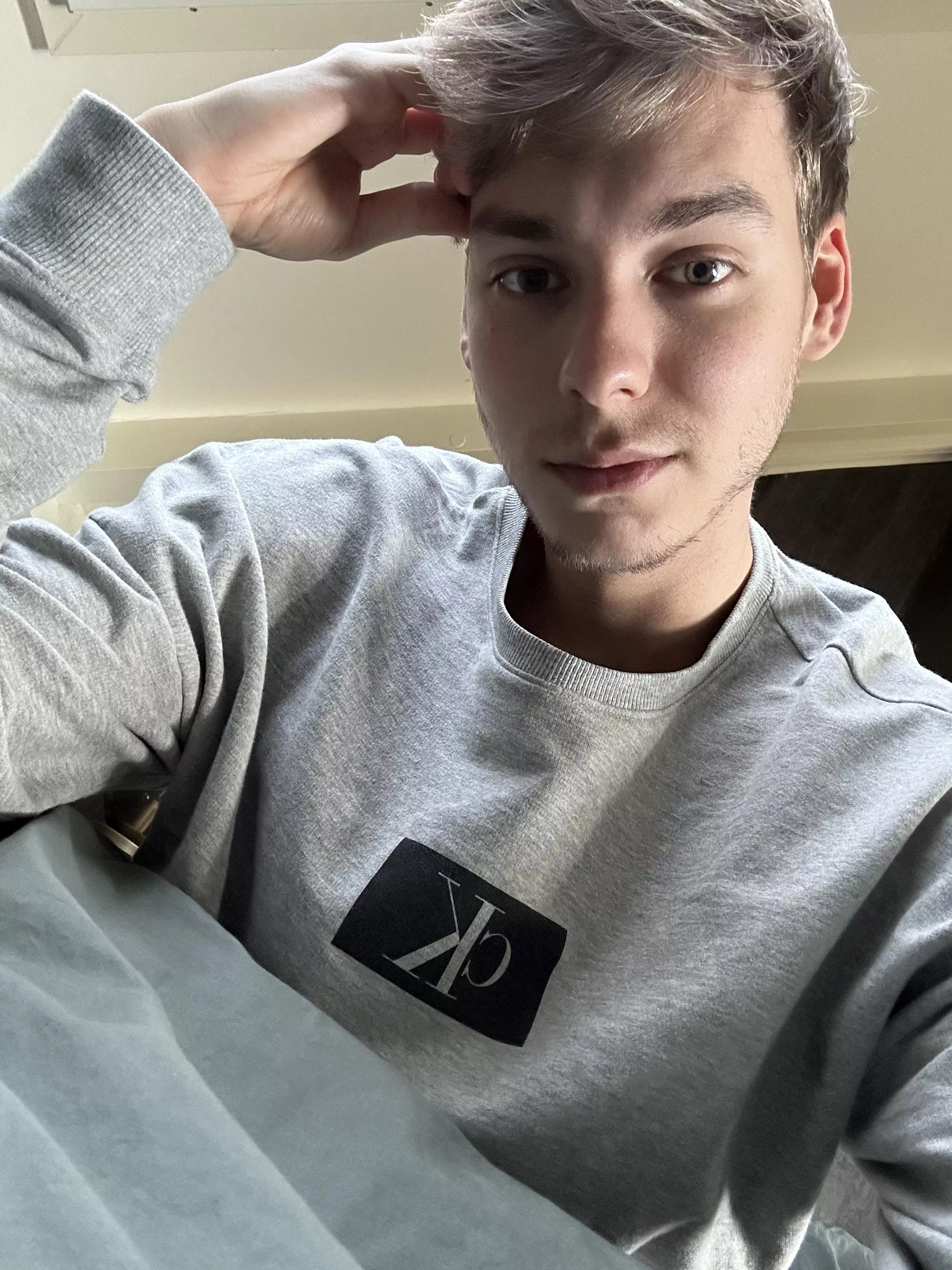 Simply relaxing this weekend π΄ Simply relaxing this weekend π΄