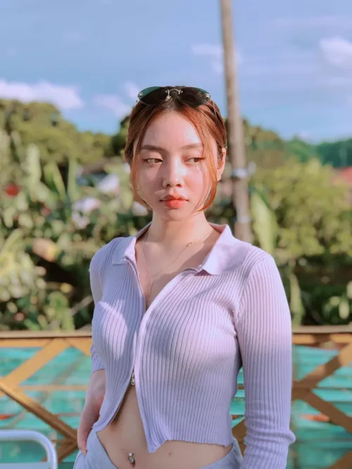 sino want izzy ursua? PM SOBRANG SOLID