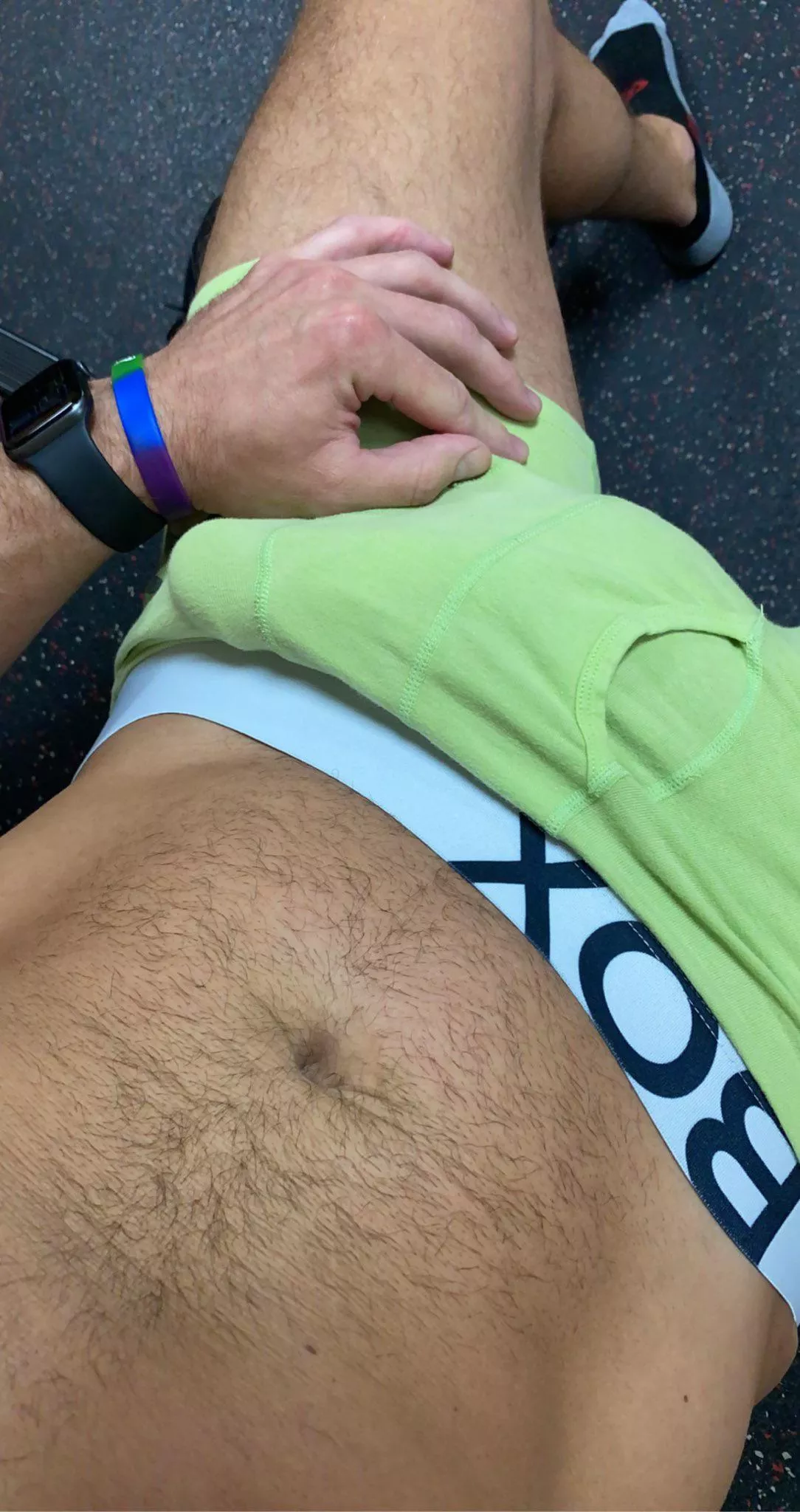 Someone decided to say hey at the gym😋