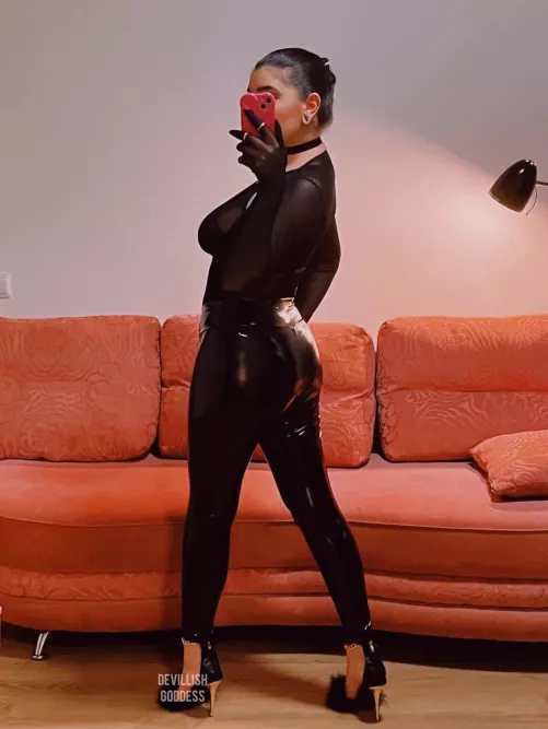 This is my favourite latex outfit to fuck in