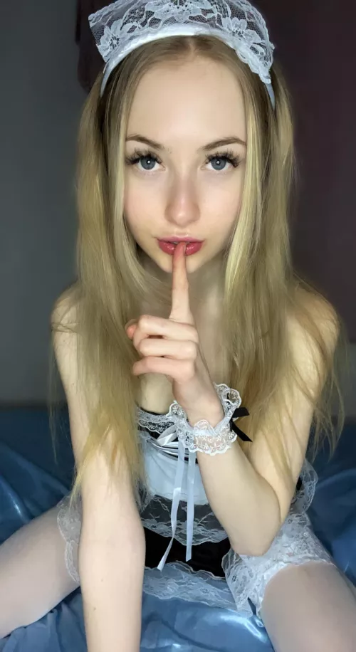 Upvote only if you'd let me peg you [domme]