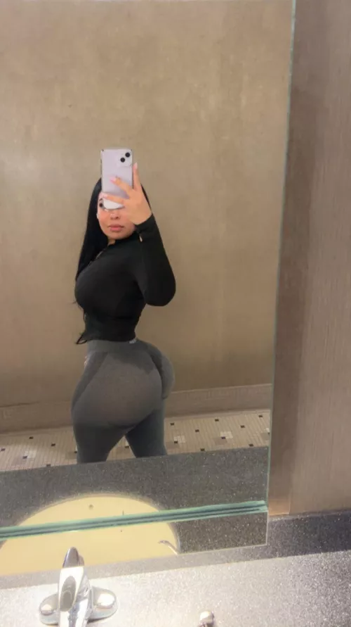 What a booty