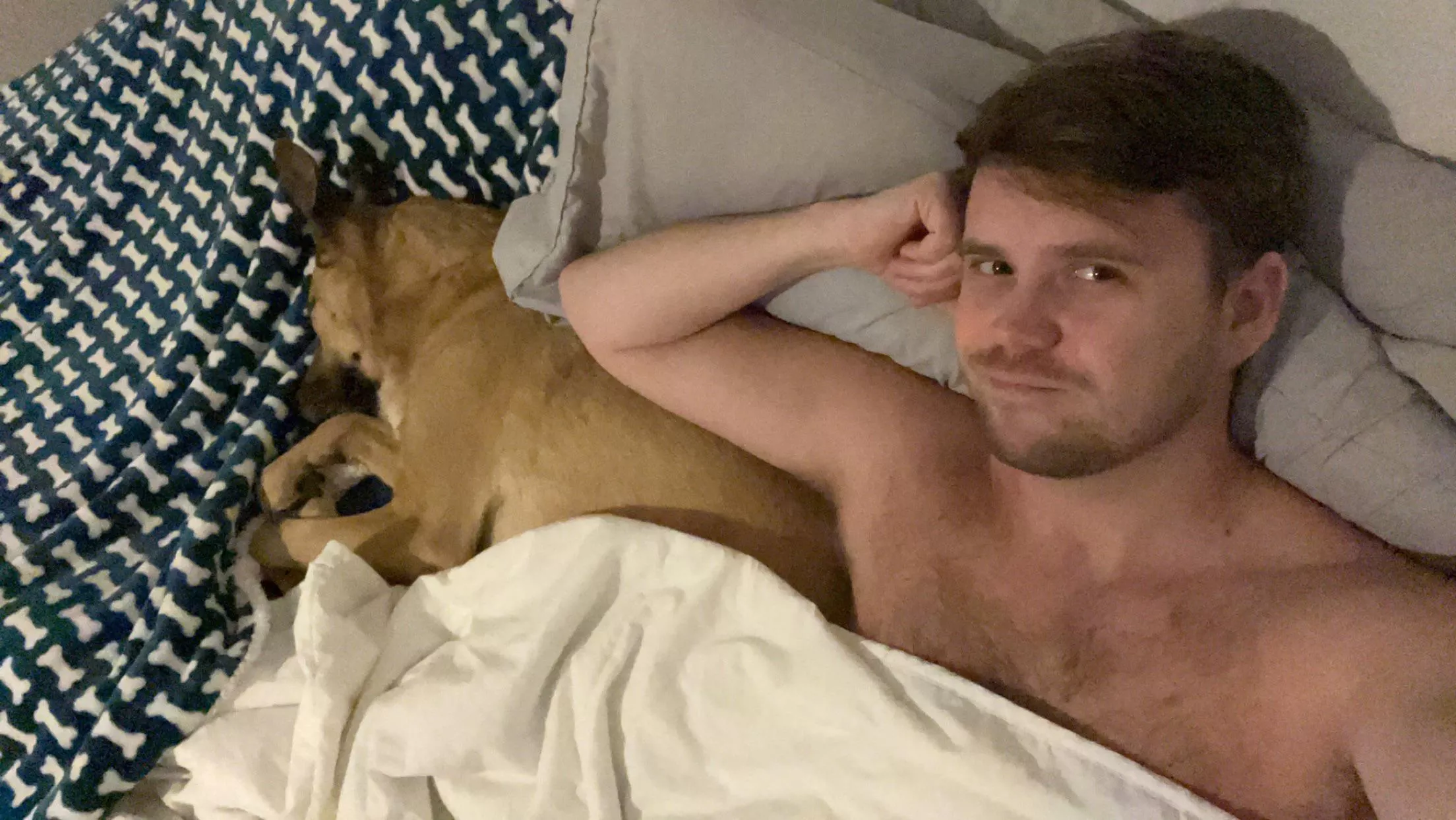 When Annie ignores your “On your side” request 27 times, you just squeeze in.