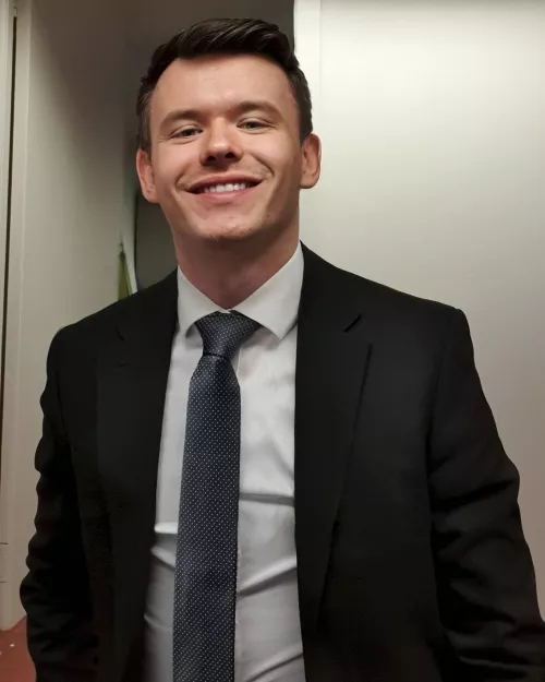 11 straight days of working smiling through the pain on my break