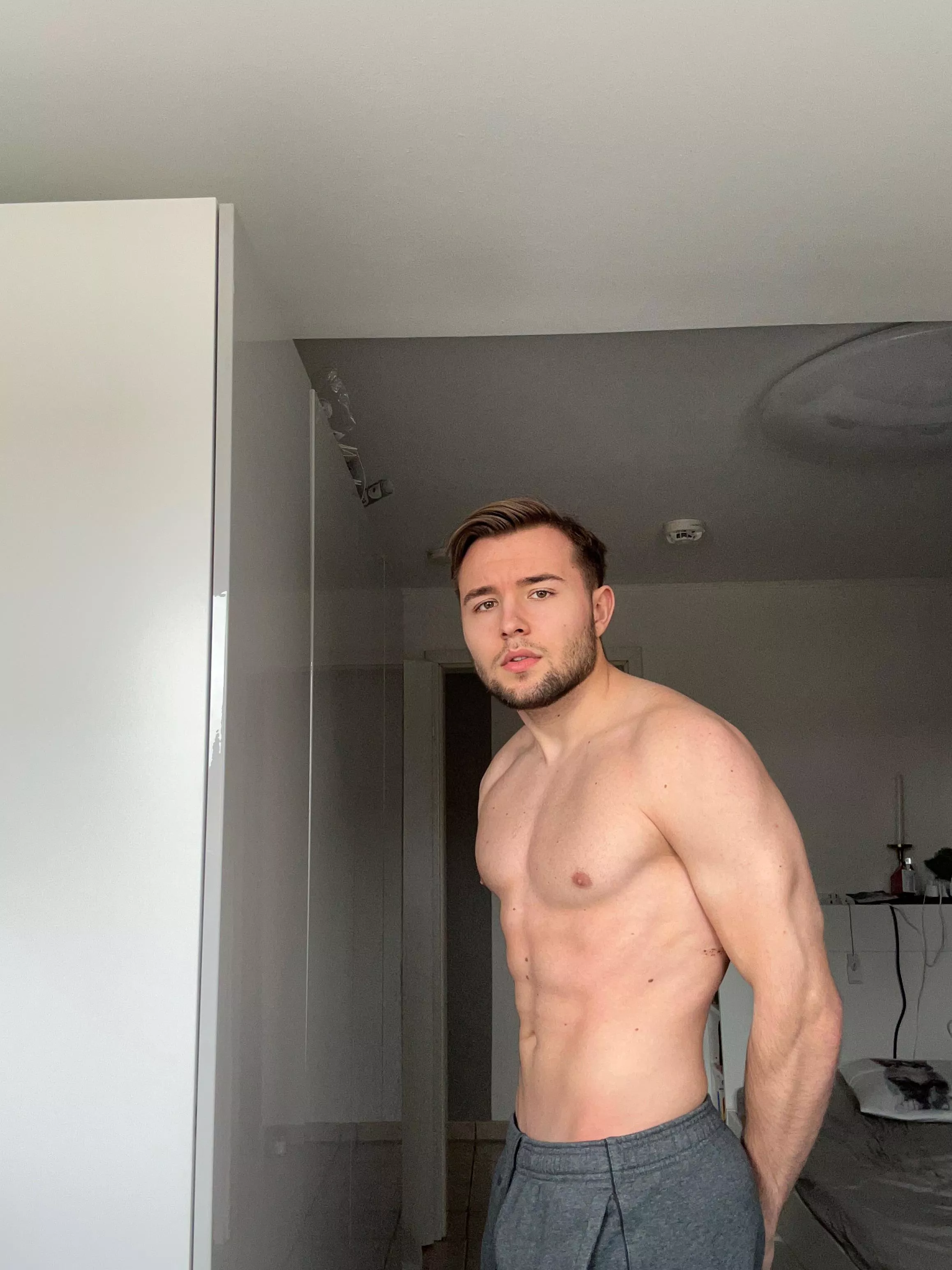 (22) have fun with me