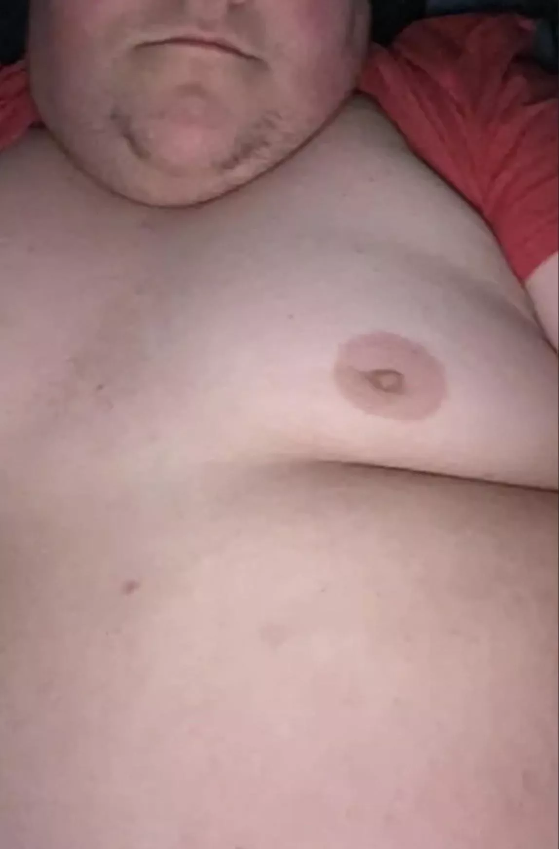 (23) looking for a chub dom who wants a musk slut to worship their sweaty cock and balls.