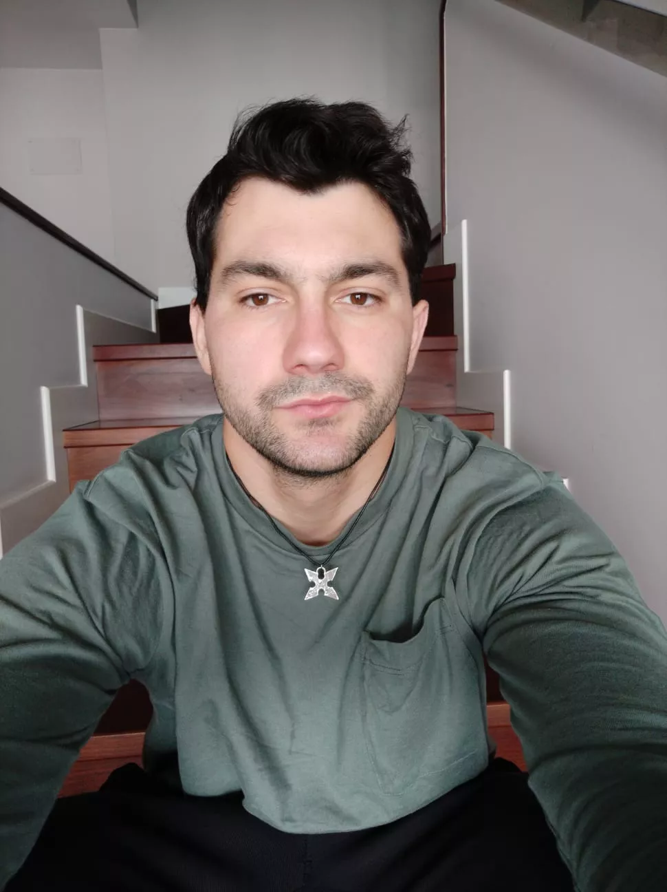 About to play the second day of Clash on LOL, is anyone else going to play it? Yesterday there were a lot of bugs 🐛