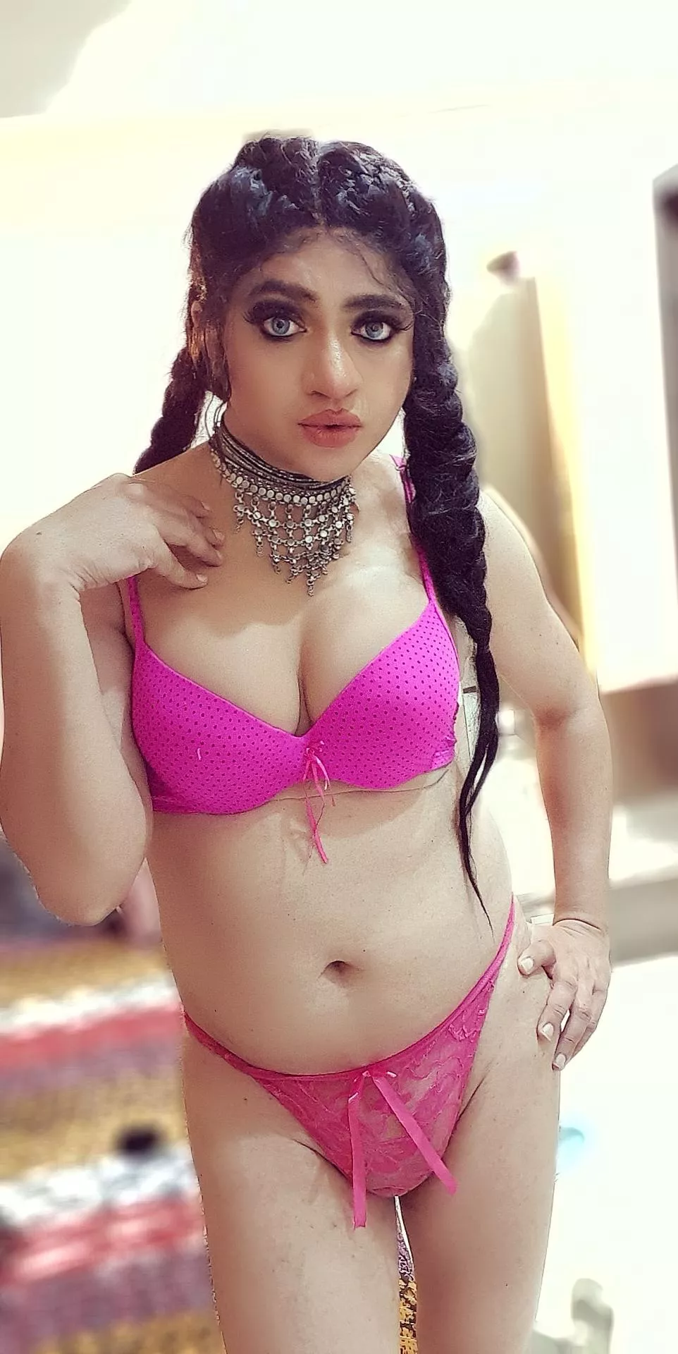 Any cocks hard watching me