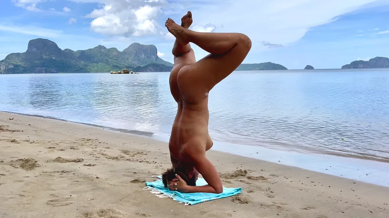 Beach yoga is a must for everyone