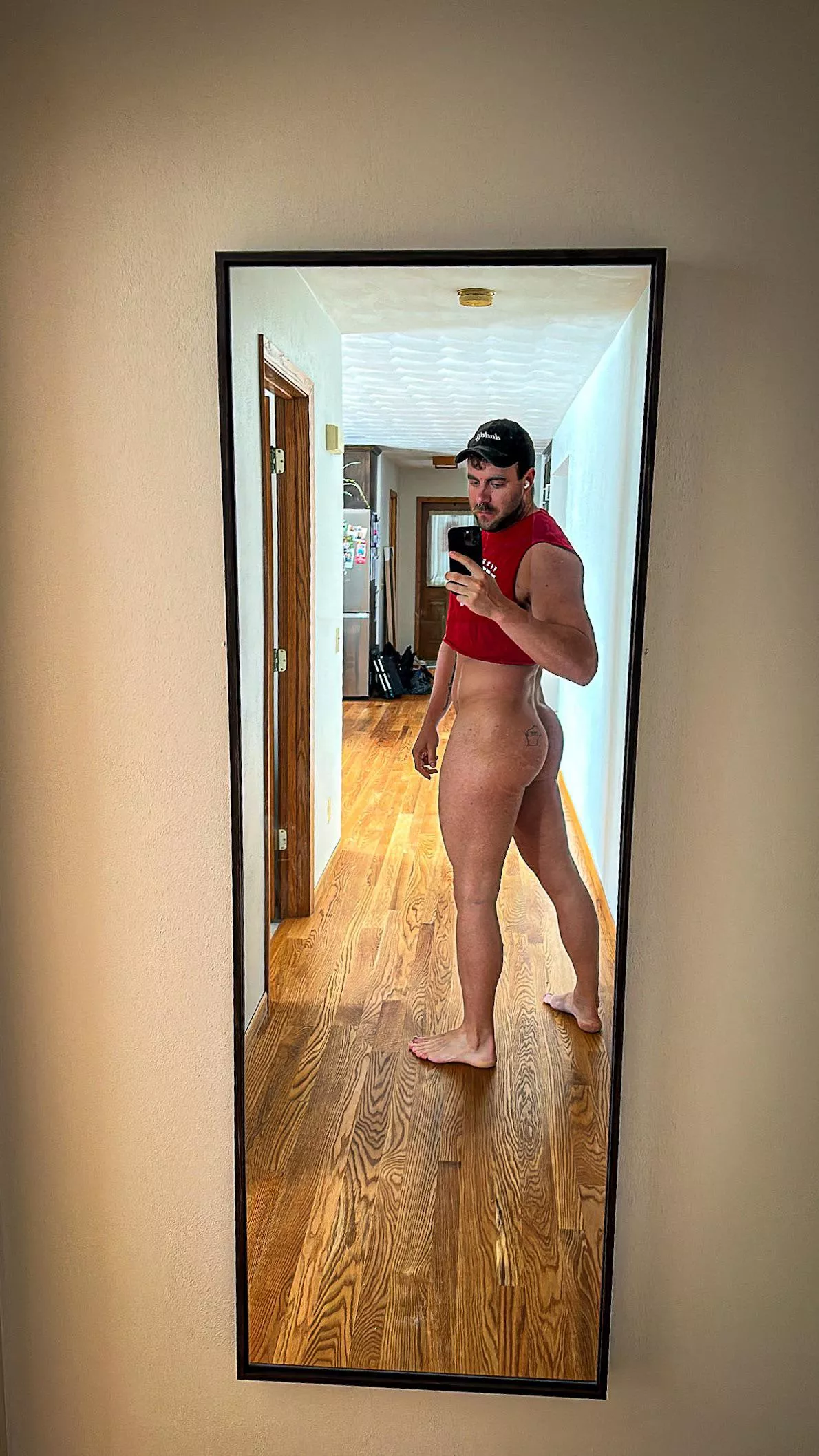 Crop tops and no pants is the best combo!