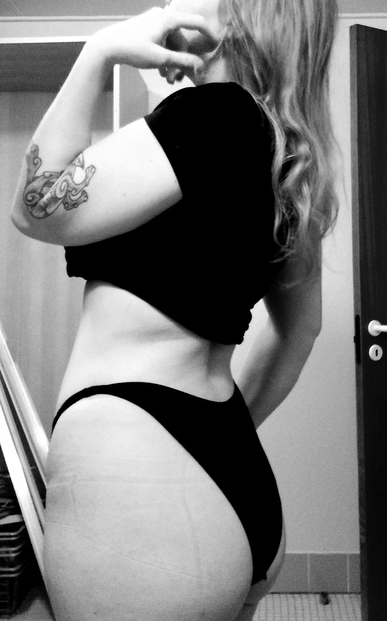 did i pull them up too high? i kinda like it 😜