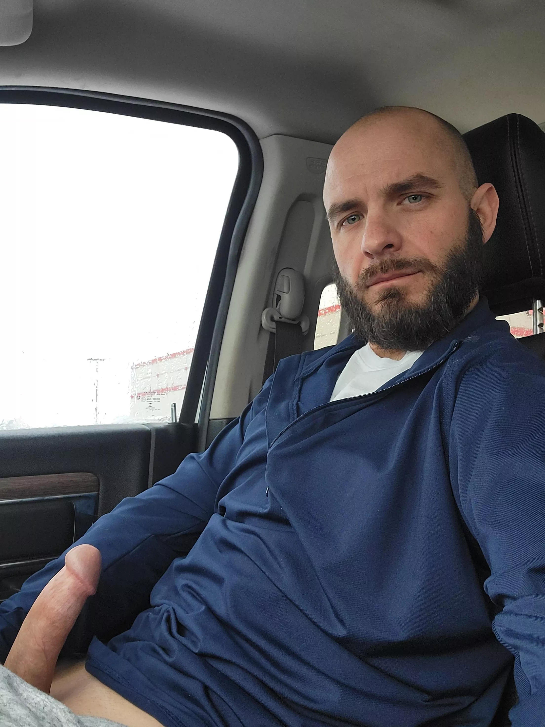 Good morning, my Sunday sinners. Good morning, my Sunday sinners.