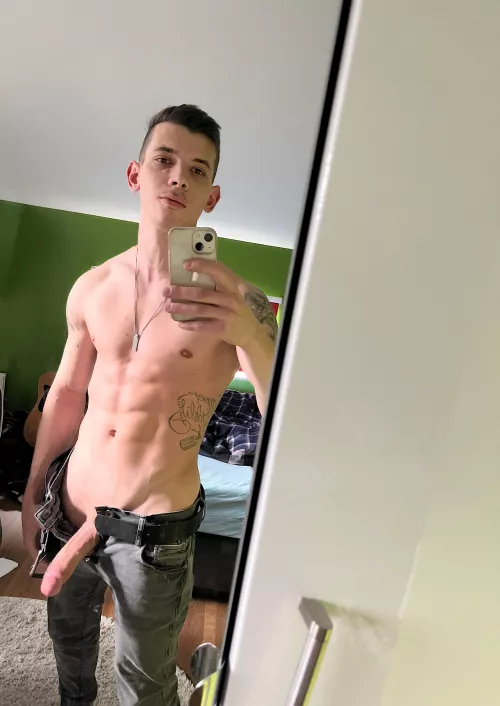 I cant close my jeans like this