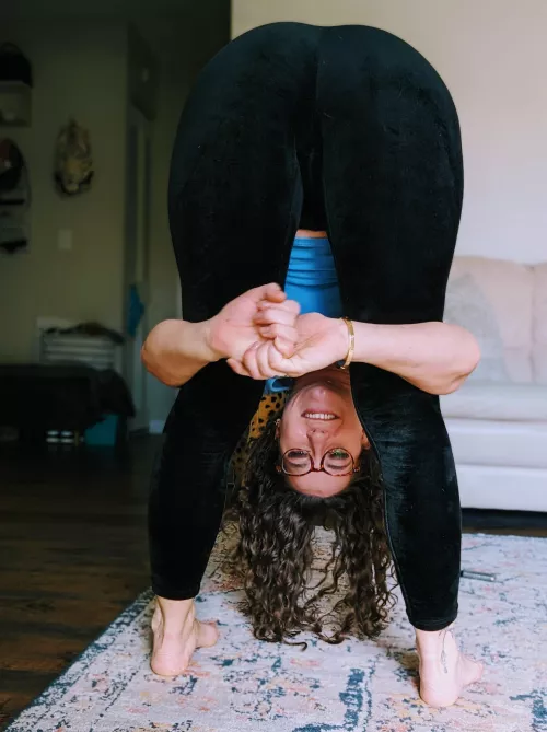 I need someone to help me pull my pants down!