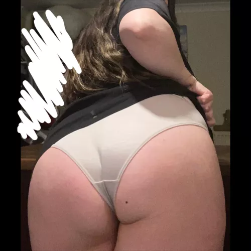 I’ve got your dinner right here 😘