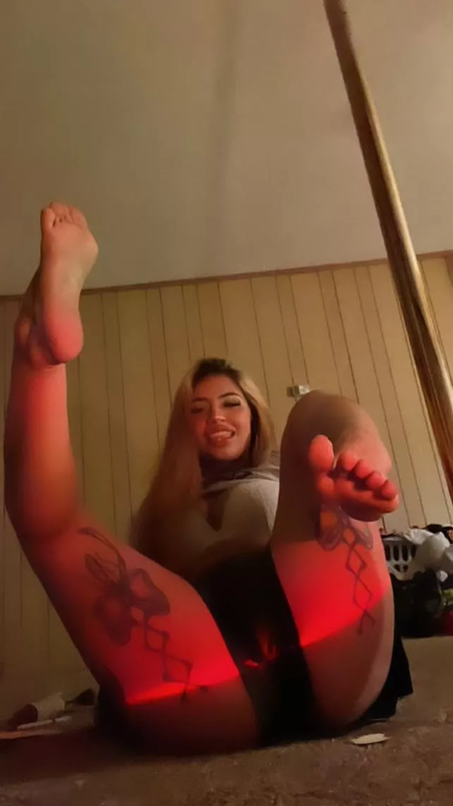 Legs up for you 😋